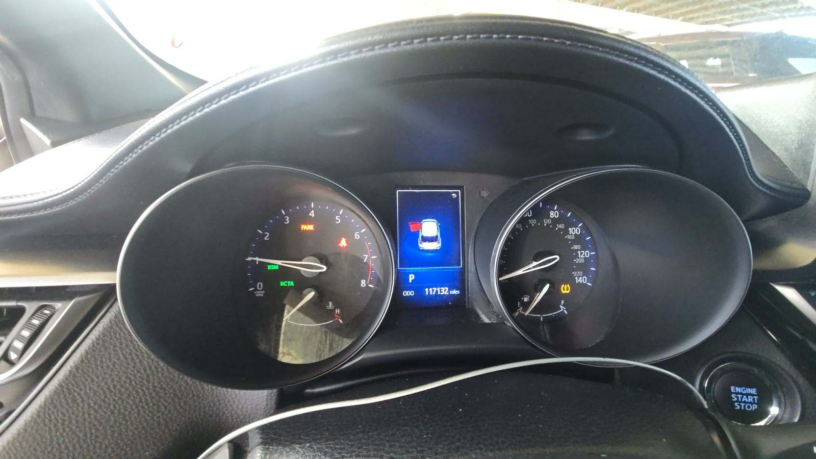 2018 Toyota C-HR XLE Premium FWD