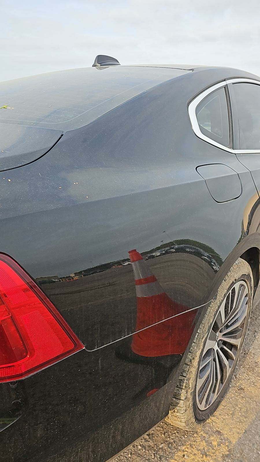 2020 Volvo S90 T6 Momentum AWD