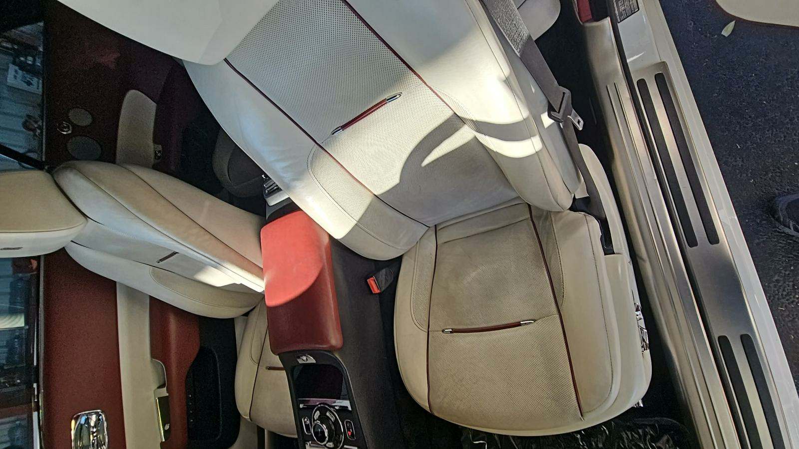 2017 Rolls-Royce Dawn Base RWD