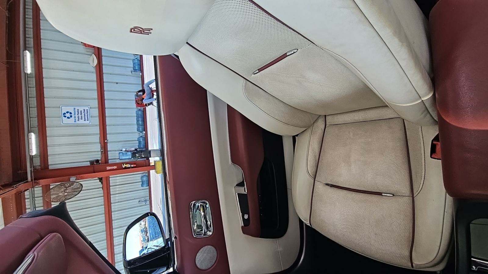 2017 Rolls-Royce Dawn Base RWD