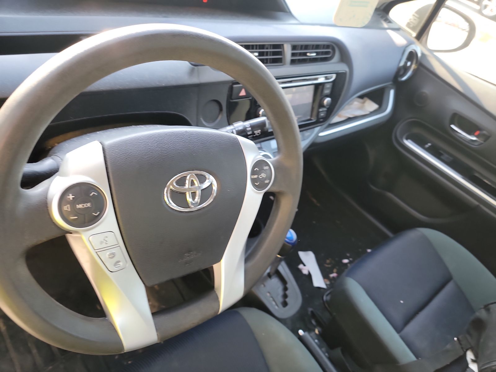 2016 Toyota Prius c Two FWD
