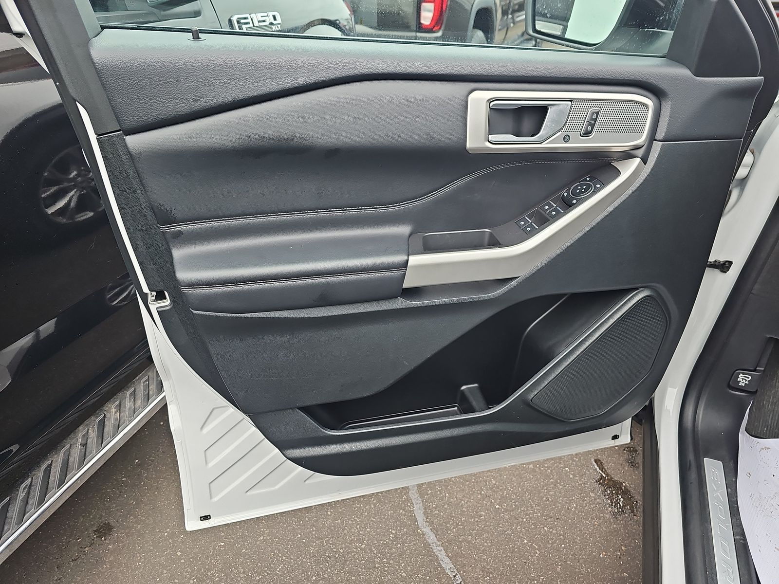 2023 Ford Explorer Limited AWD
