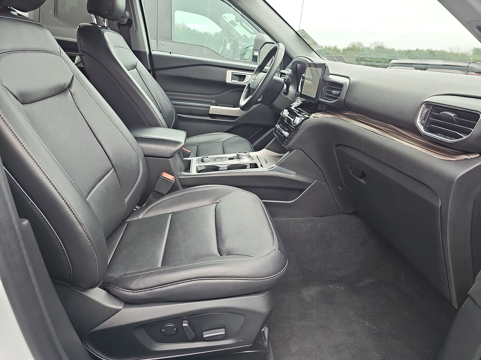 2023 Ford Explorer Limited AWD