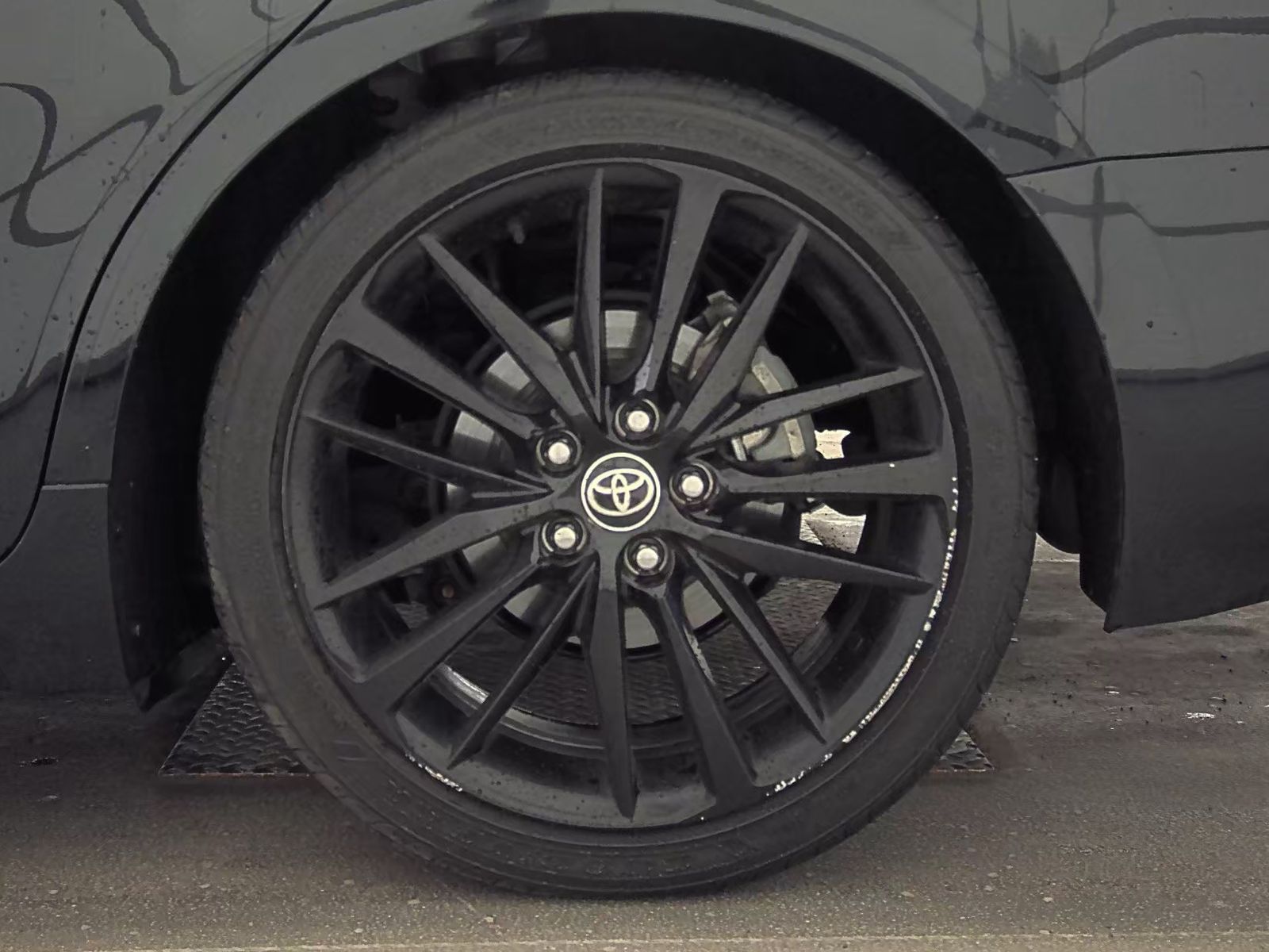 2021 Toyota Camry XSE FWD