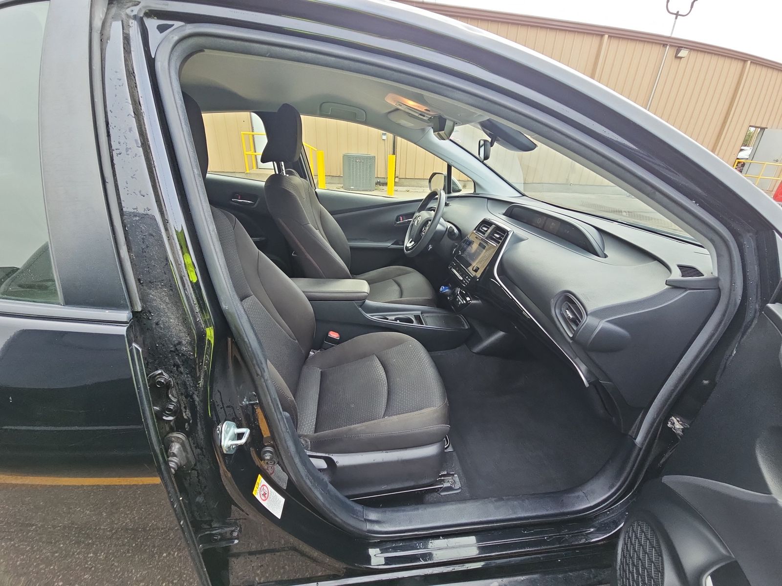 2019 Toyota Prius LE FWD