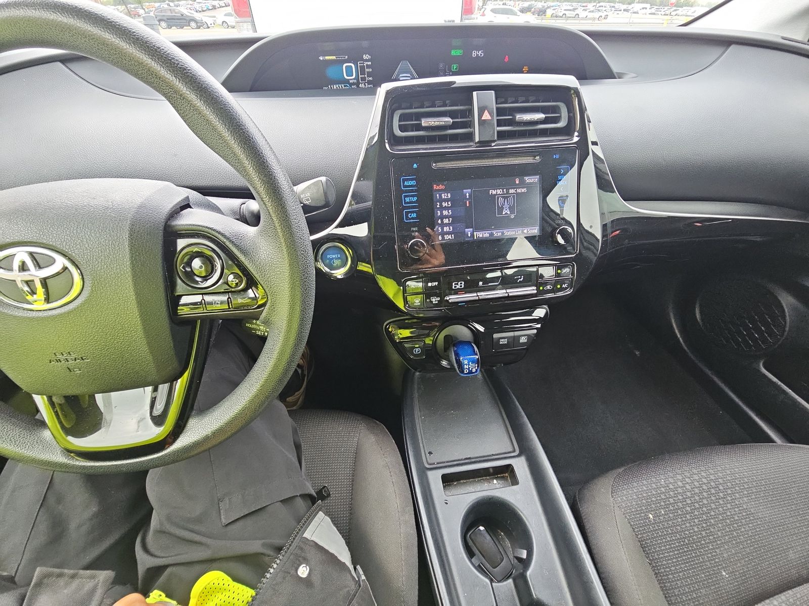 2019 Toyota Prius LE FWD