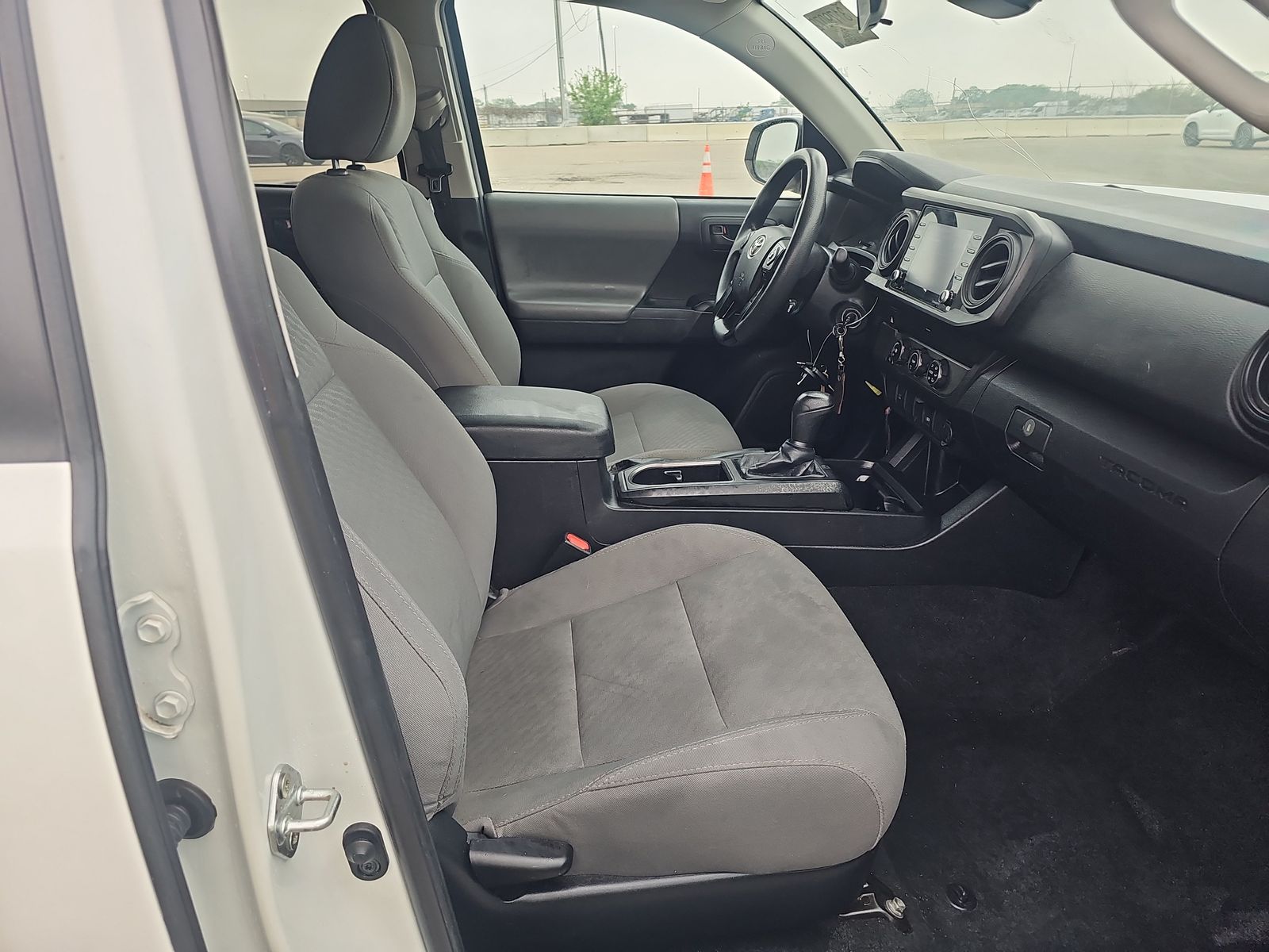 2022 Toyota Tacoma SR RWD