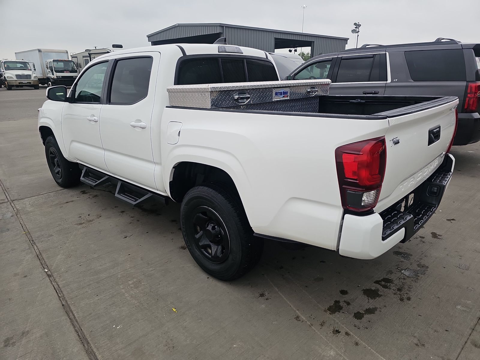 2022 Toyota Tacoma SR RWD