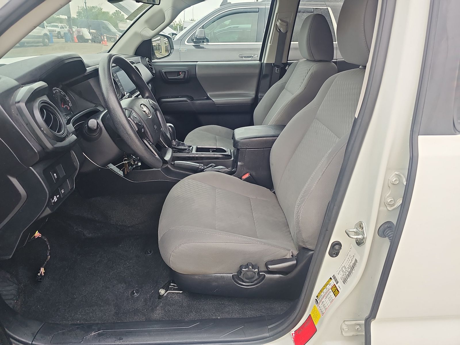 2022 Toyota Tacoma SR RWD