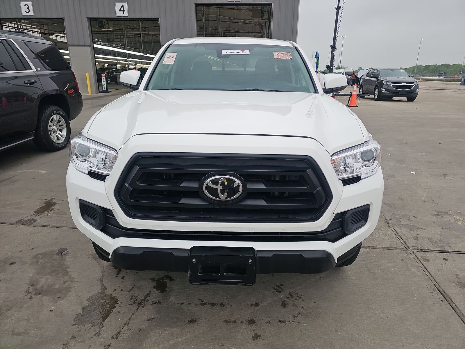 2022 Toyota Tacoma SR RWD