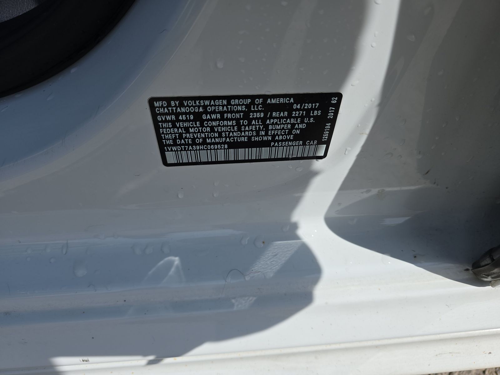 2017 Volkswagen Passat 1.8T R-Line FWD