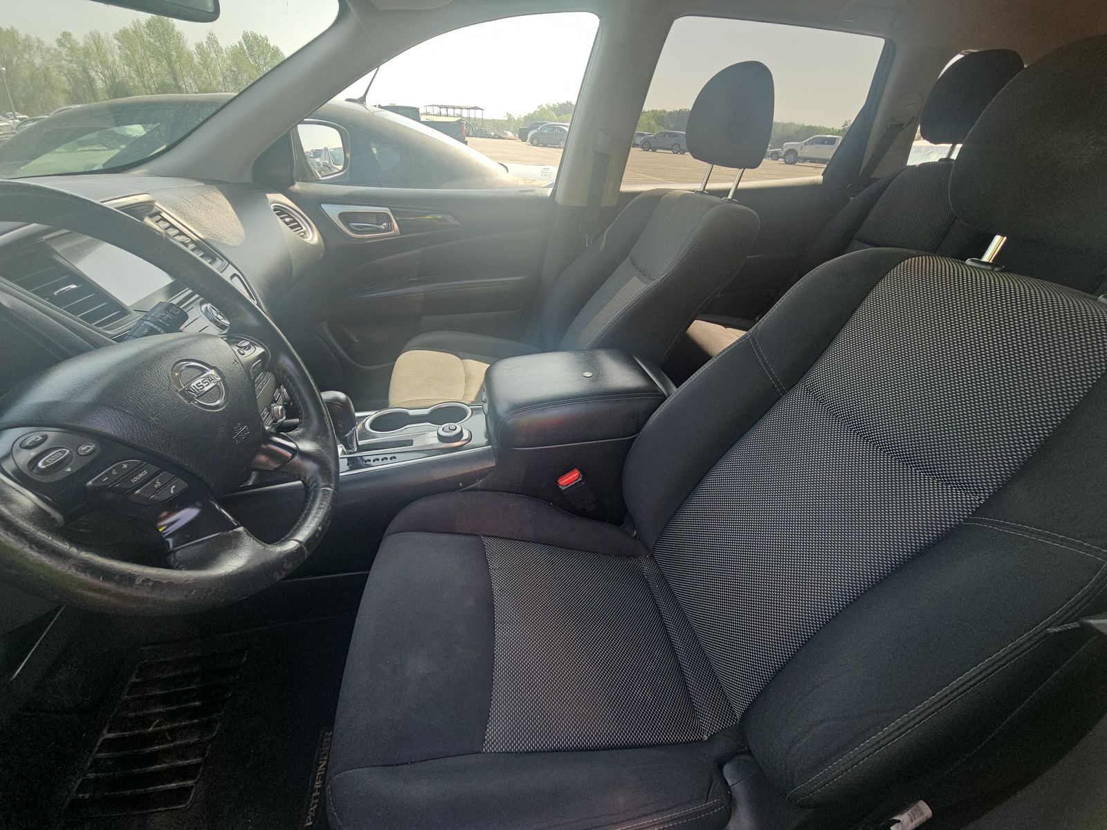 2019 Nissan Pathfinder SV AWD