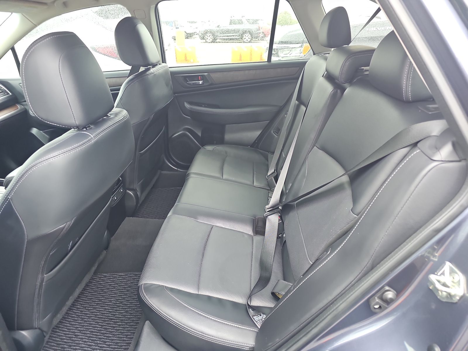 2017 Subaru Outback 3.6R Limited AWD