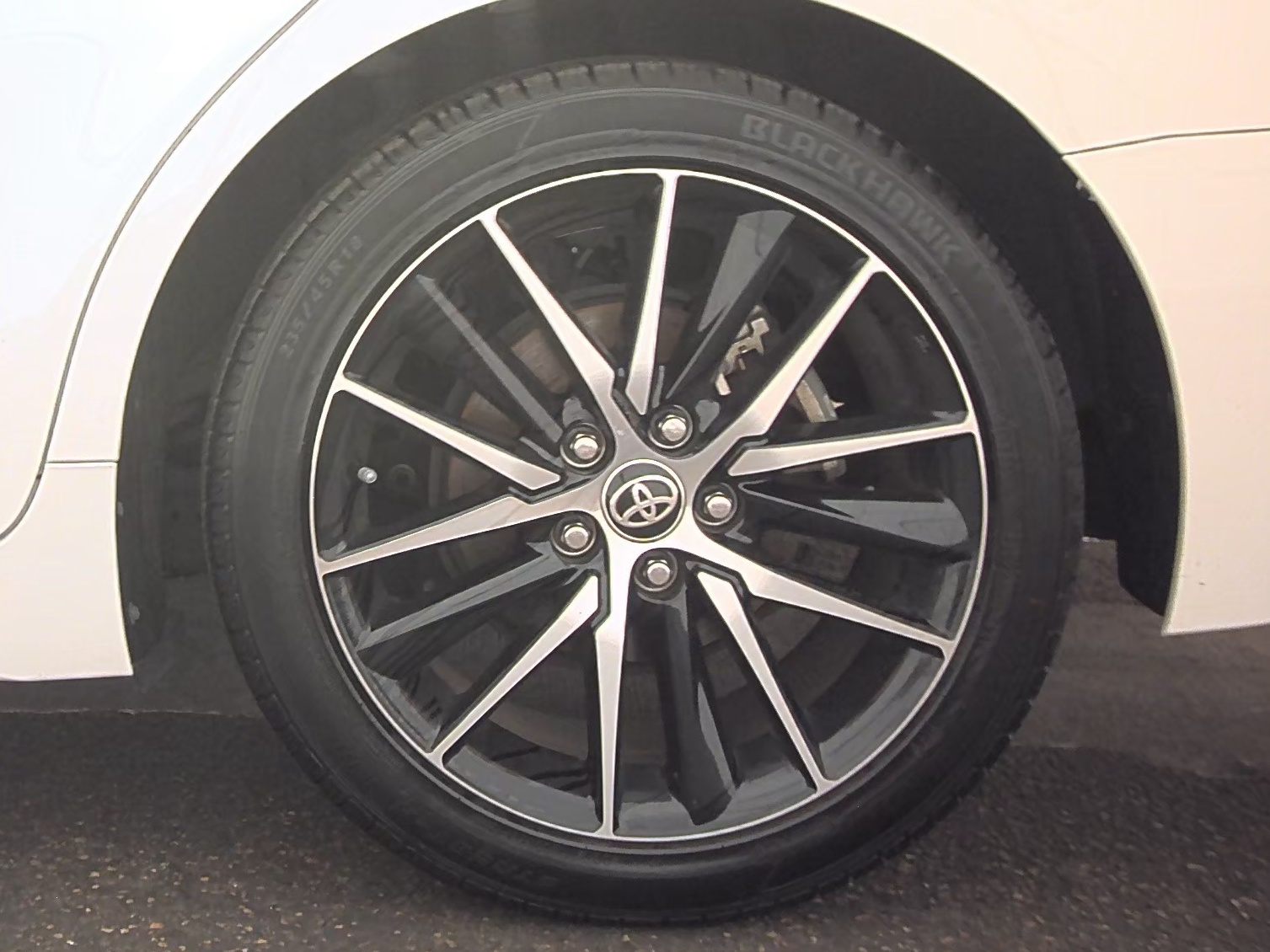 2022 Toyota Camry Hybrid Nightshade FWD