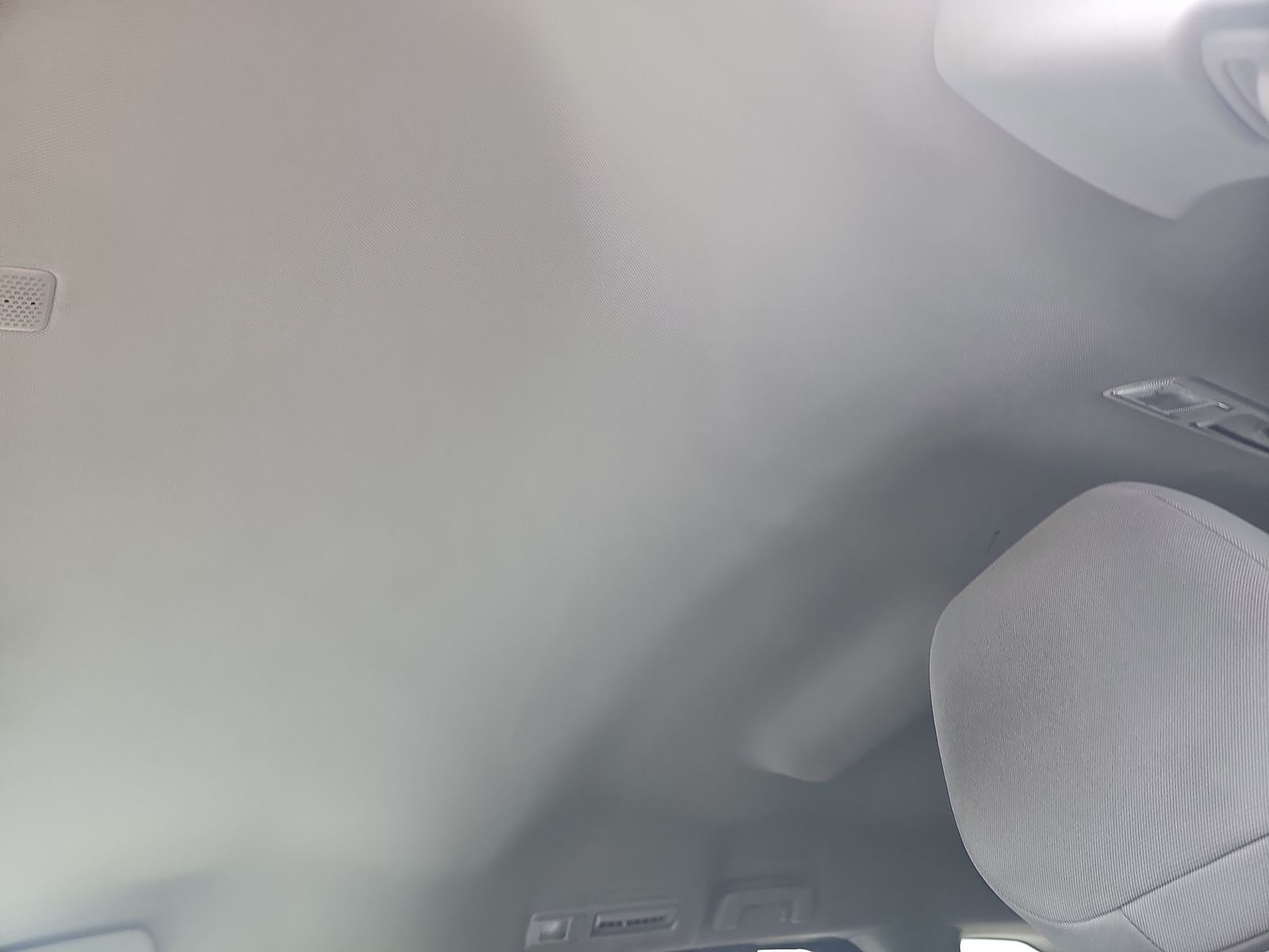 2022 Toyota Sienna LE FWD