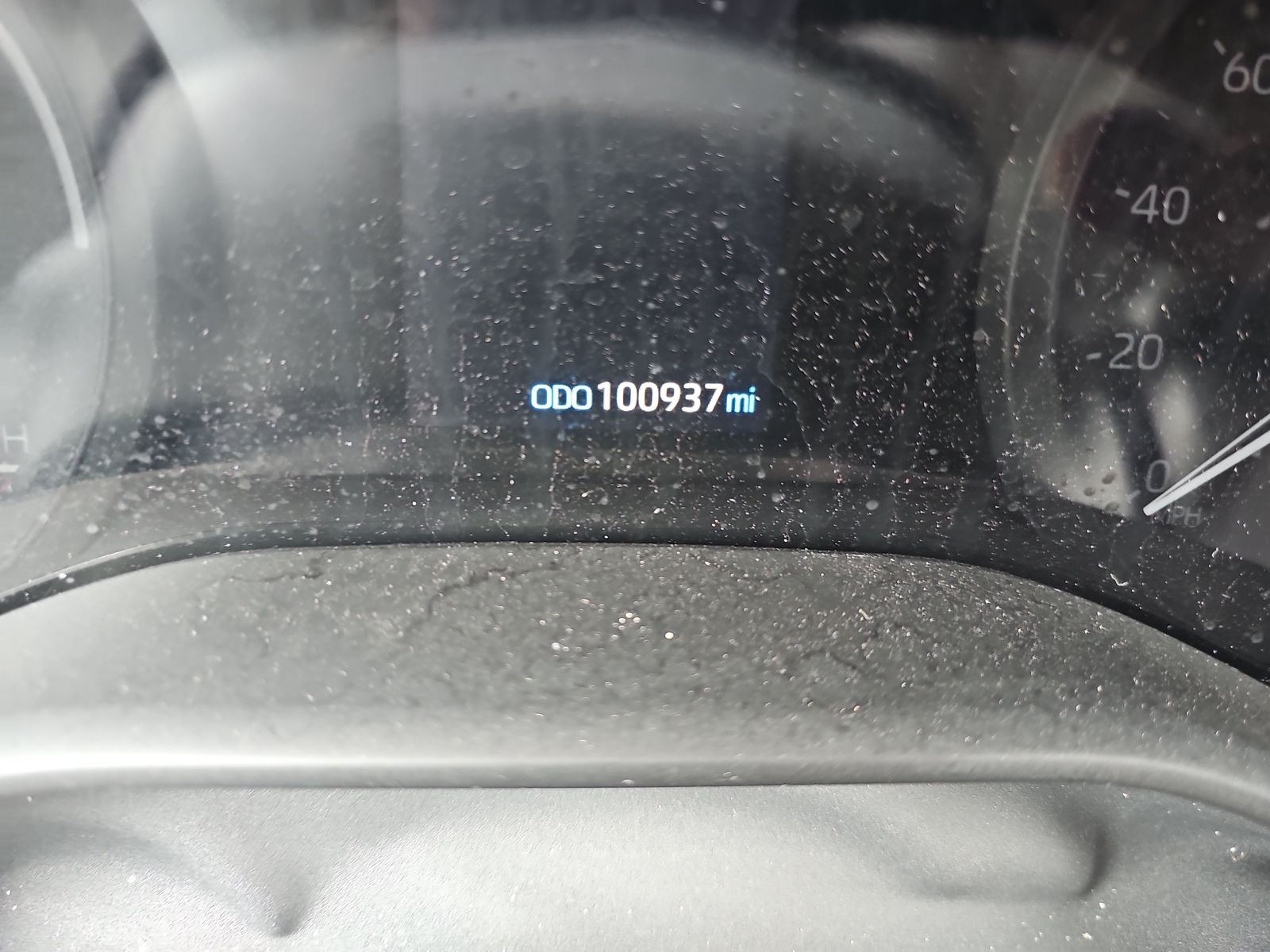 2022 Toyota Sienna LE FWD