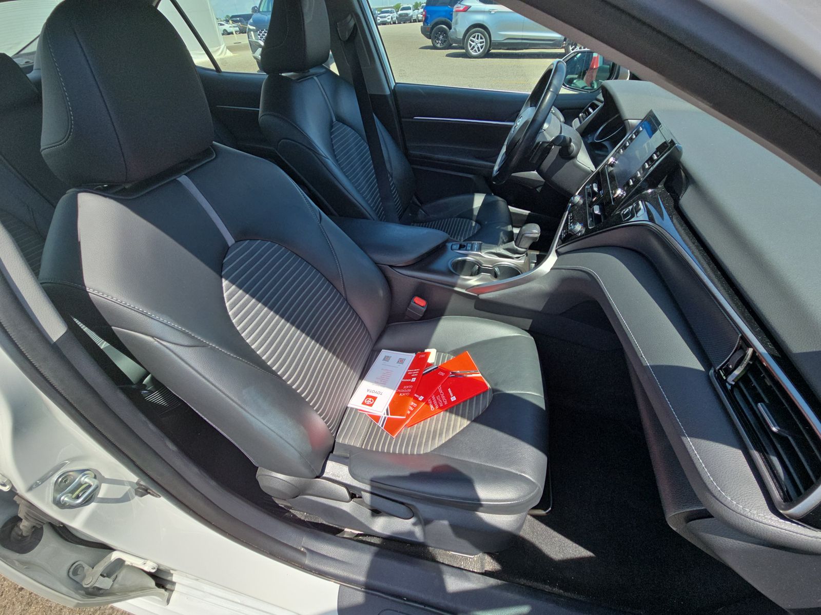 2022 Toyota Camry Hybrid Nightshade FWD