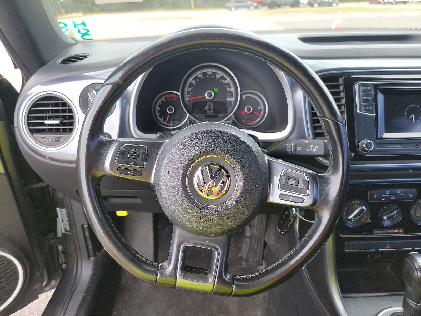 2018 Volkswagen Beetle 2.0T SE FWD