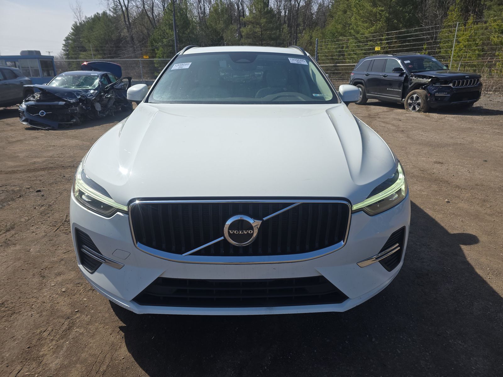 2022 Volvo XC60 B5 Momentum AWD