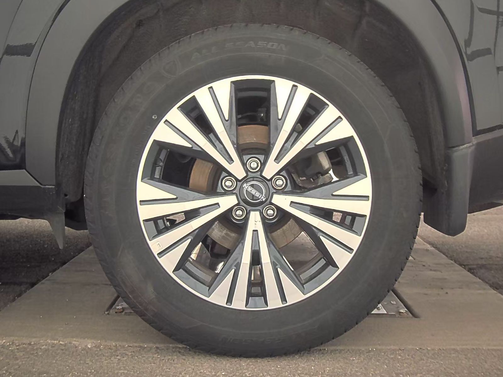 2023 Nissan Rogue SV AWD
