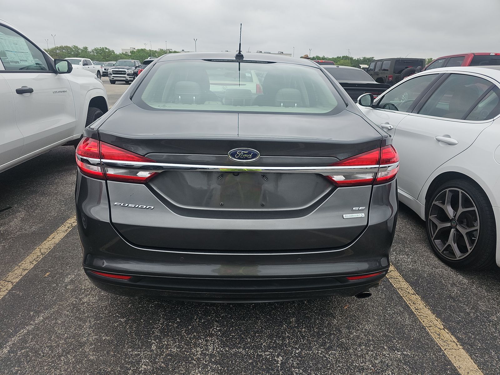 2017 Ford Fusion SE FWD