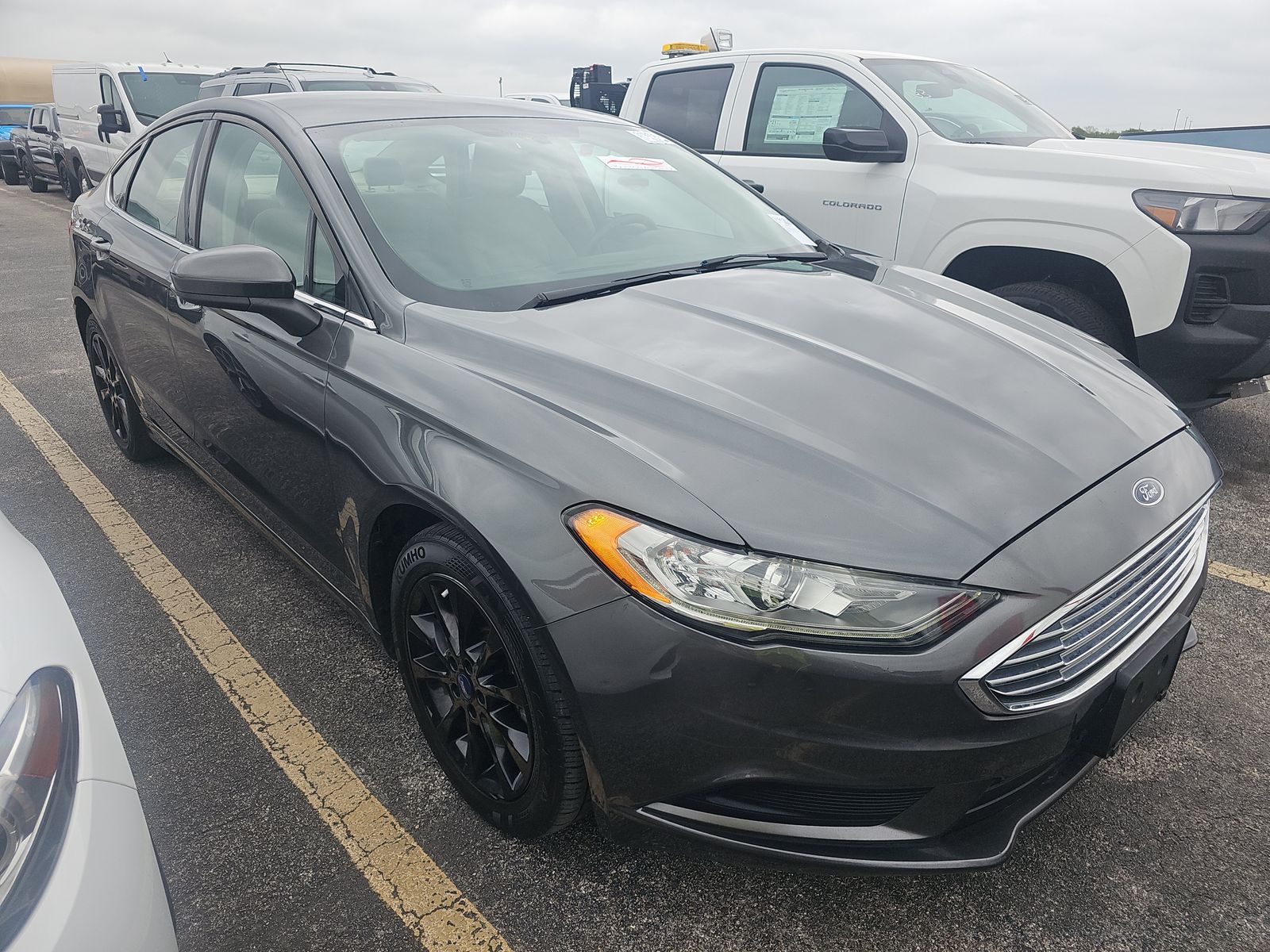 2017 Ford Fusion SE FWD