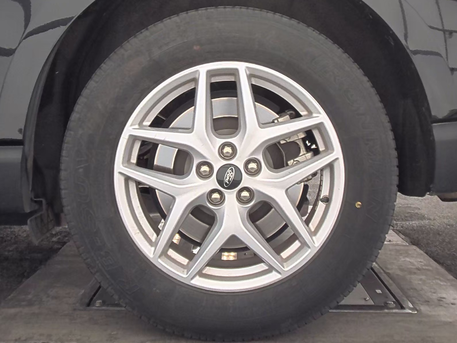 2023 Ford Edge SEL AWD