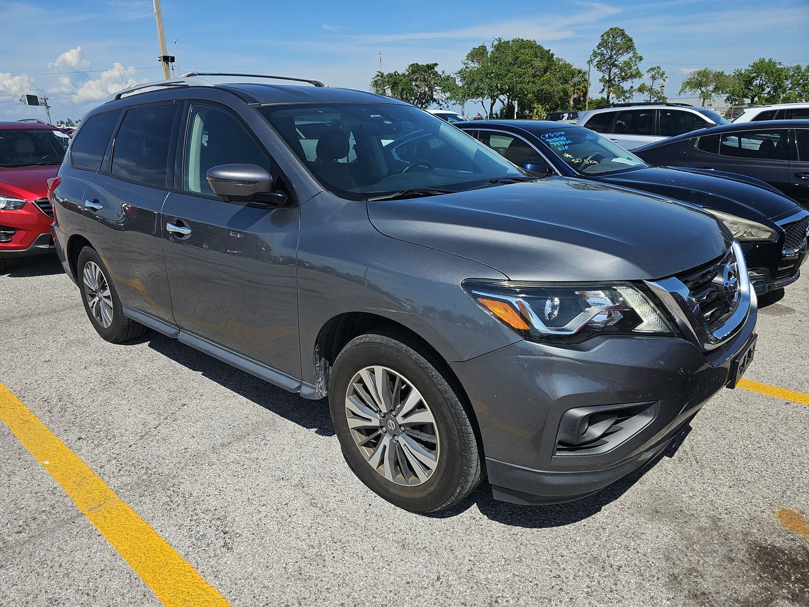 2020 Nissan Pathfinder SL AWD