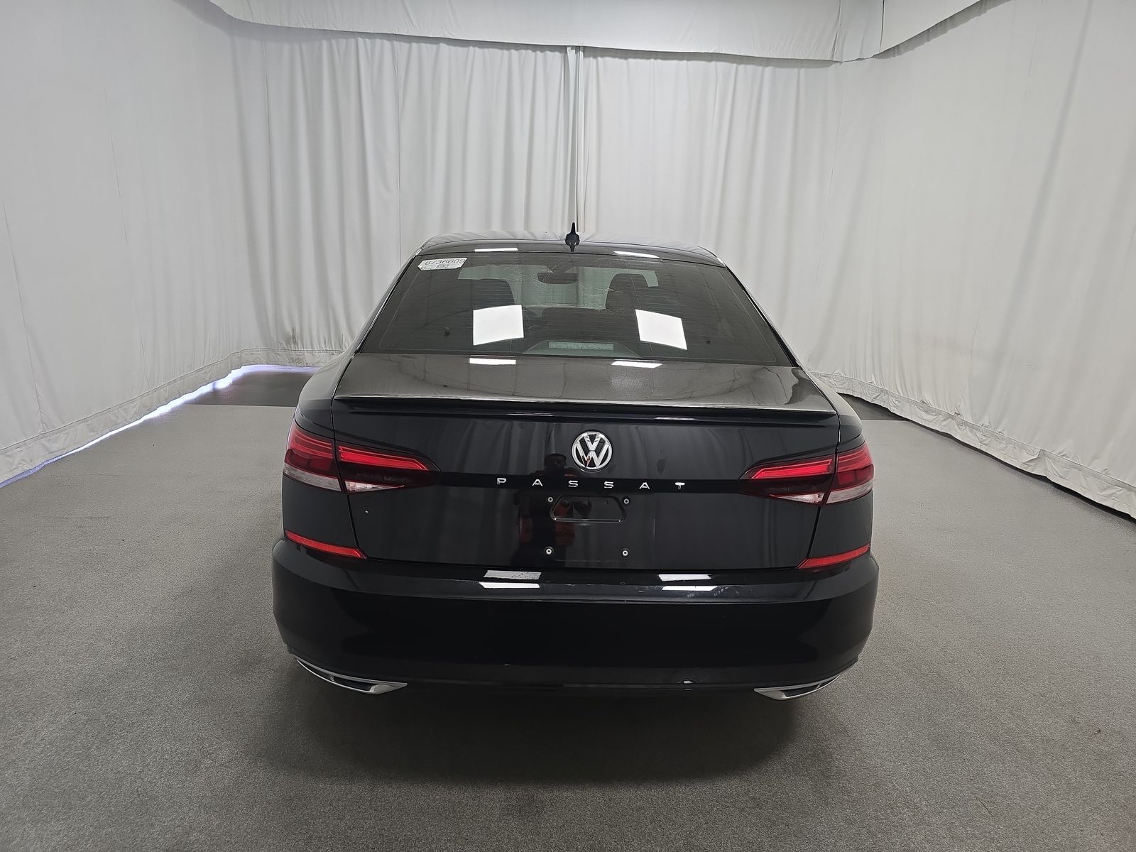 2020 Volkswagen Passat 2.0T R-Line FWD