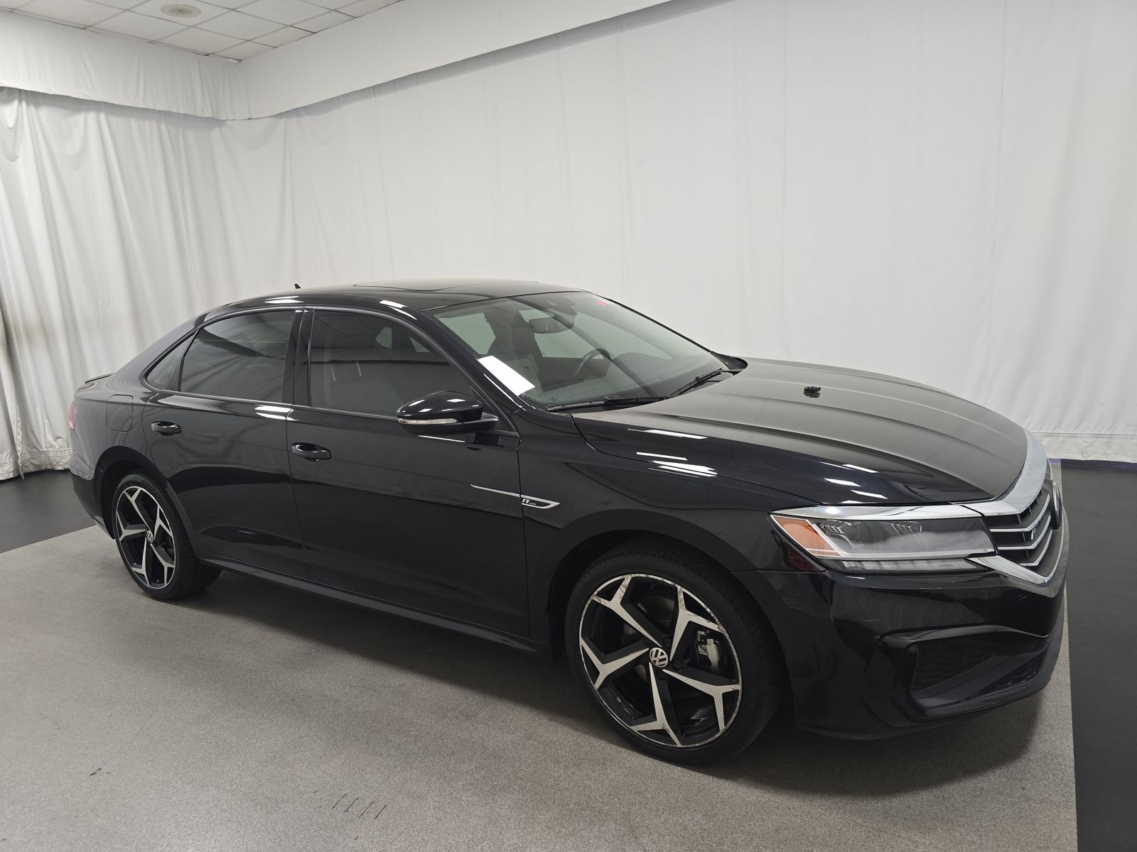 2020 Volkswagen Passat 2.0T R-Line FWD