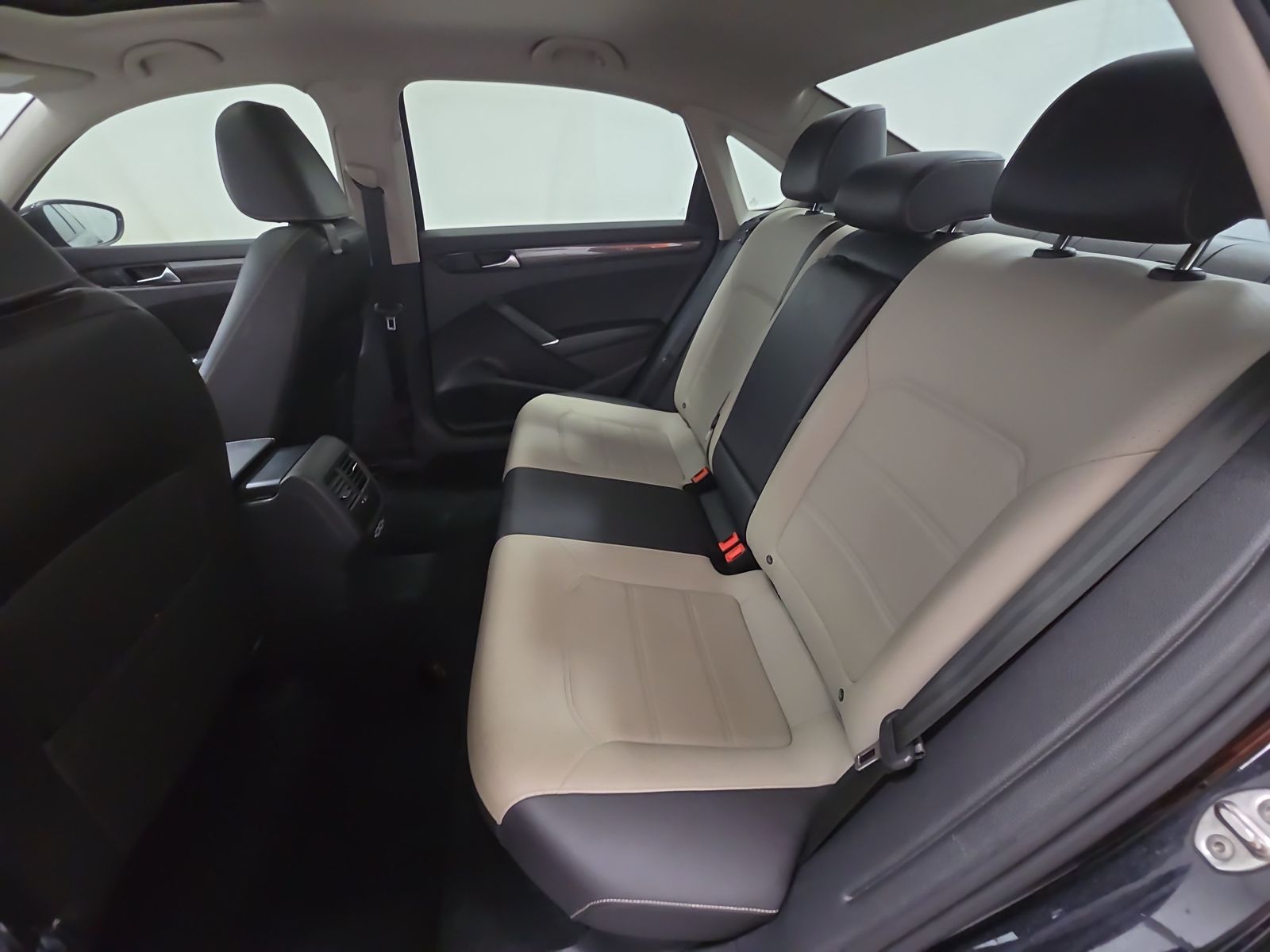 2020 Volkswagen Passat 2.0T R-Line FWD