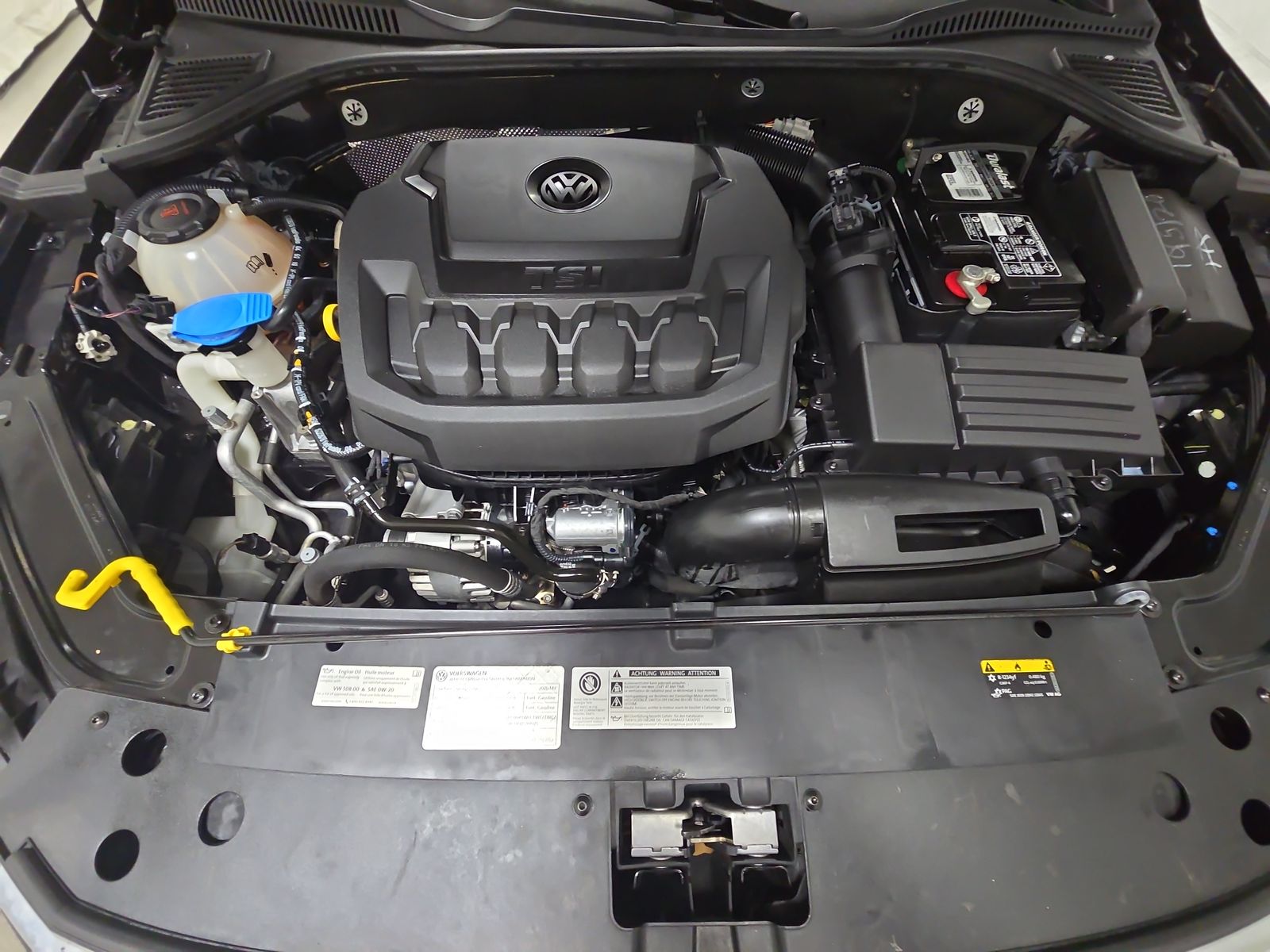 2020 Volkswagen Passat 2.0T R-Line FWD