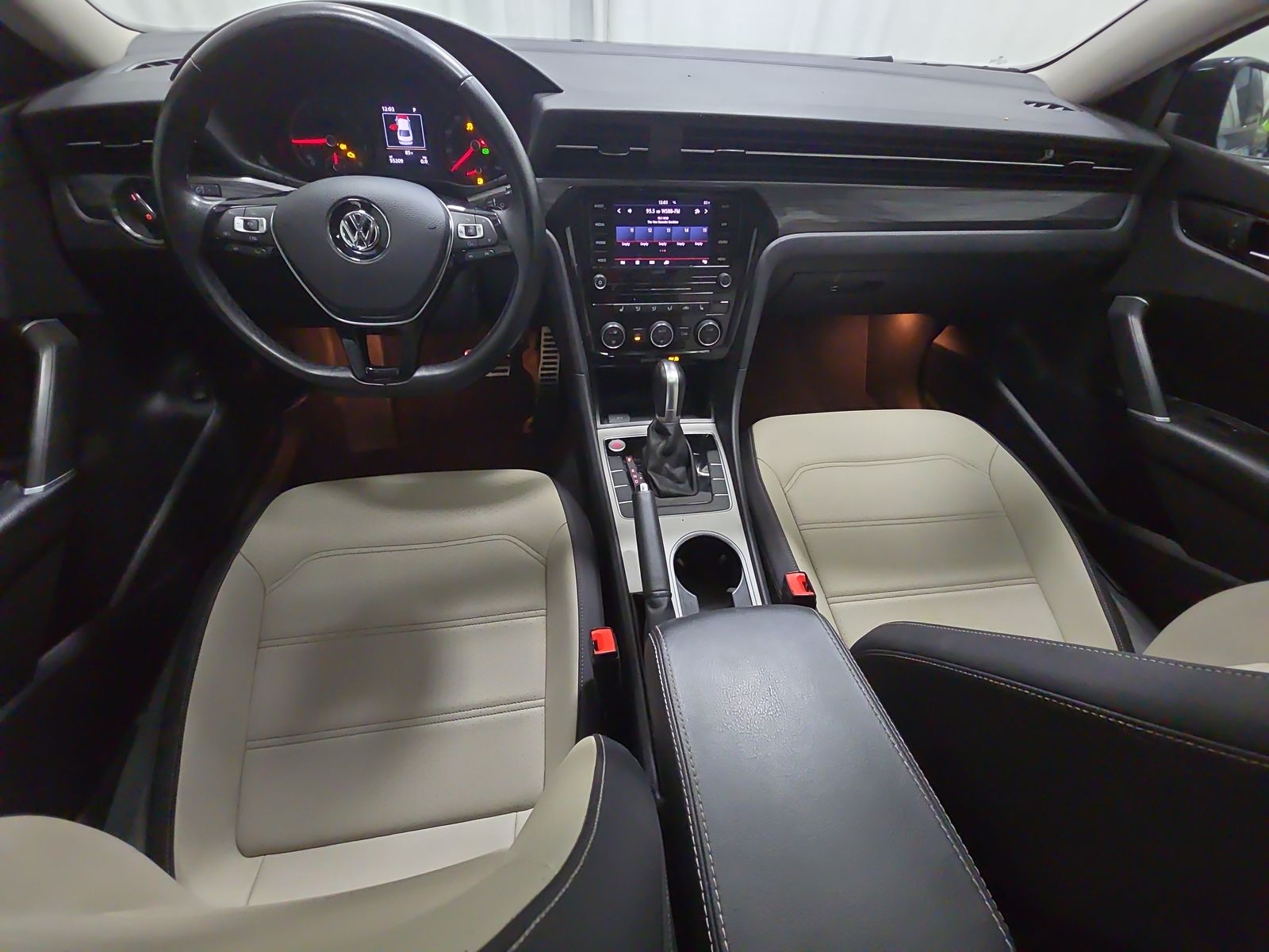 2020 Volkswagen Passat 2.0T R-Line FWD