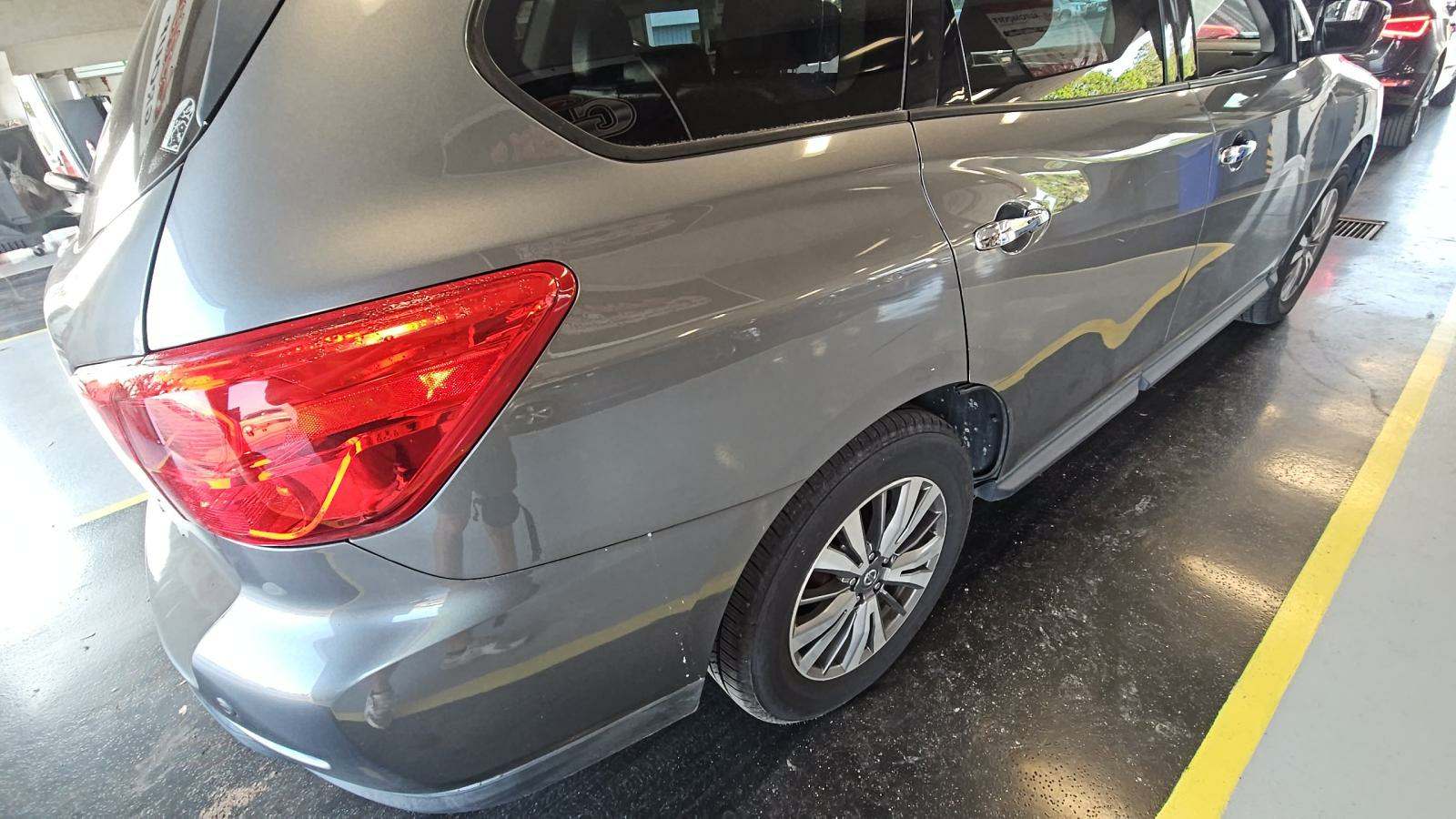 2020 Nissan Pathfinder SL AWD