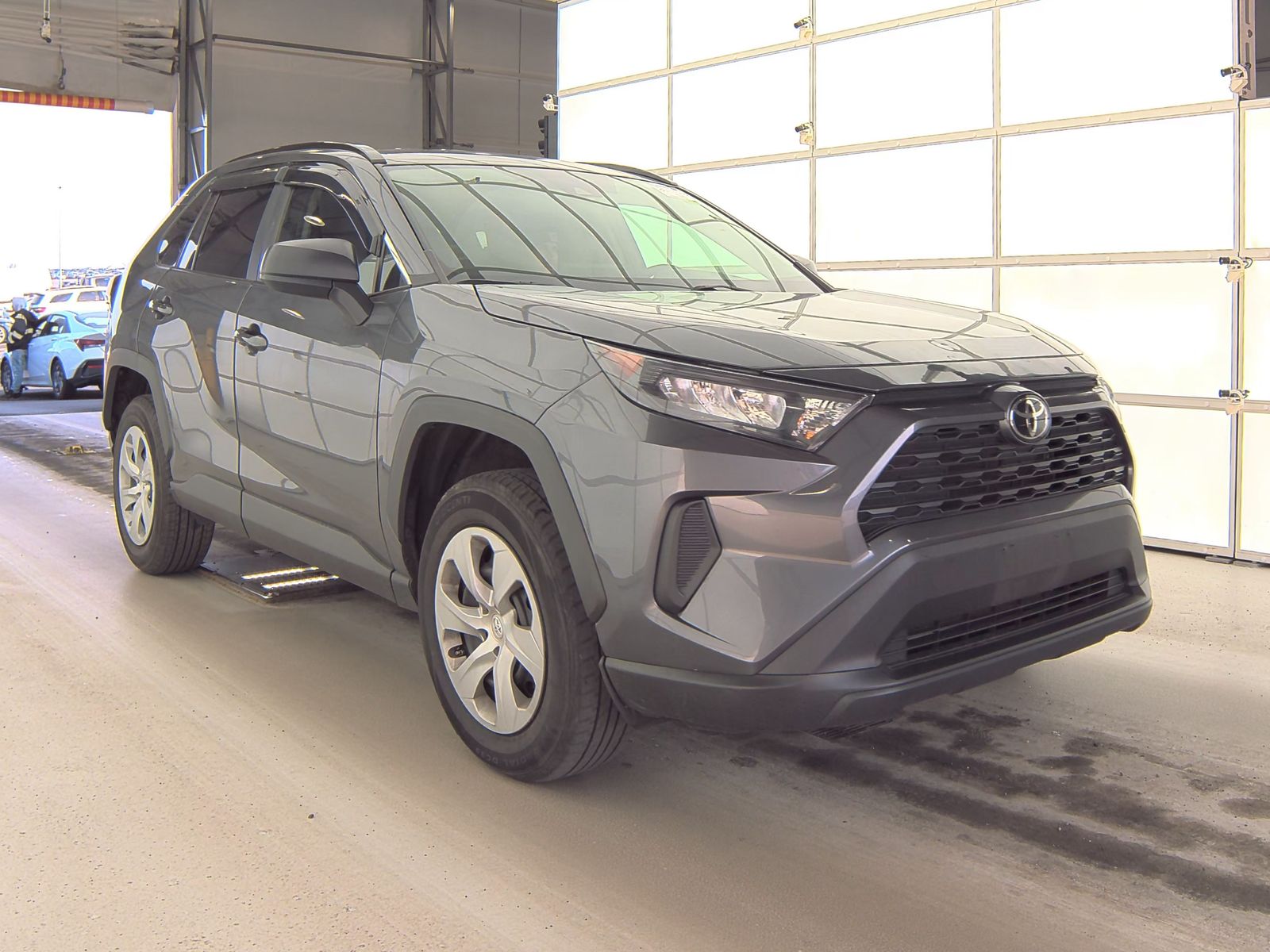 2021 Toyota RAV4 LE AWD