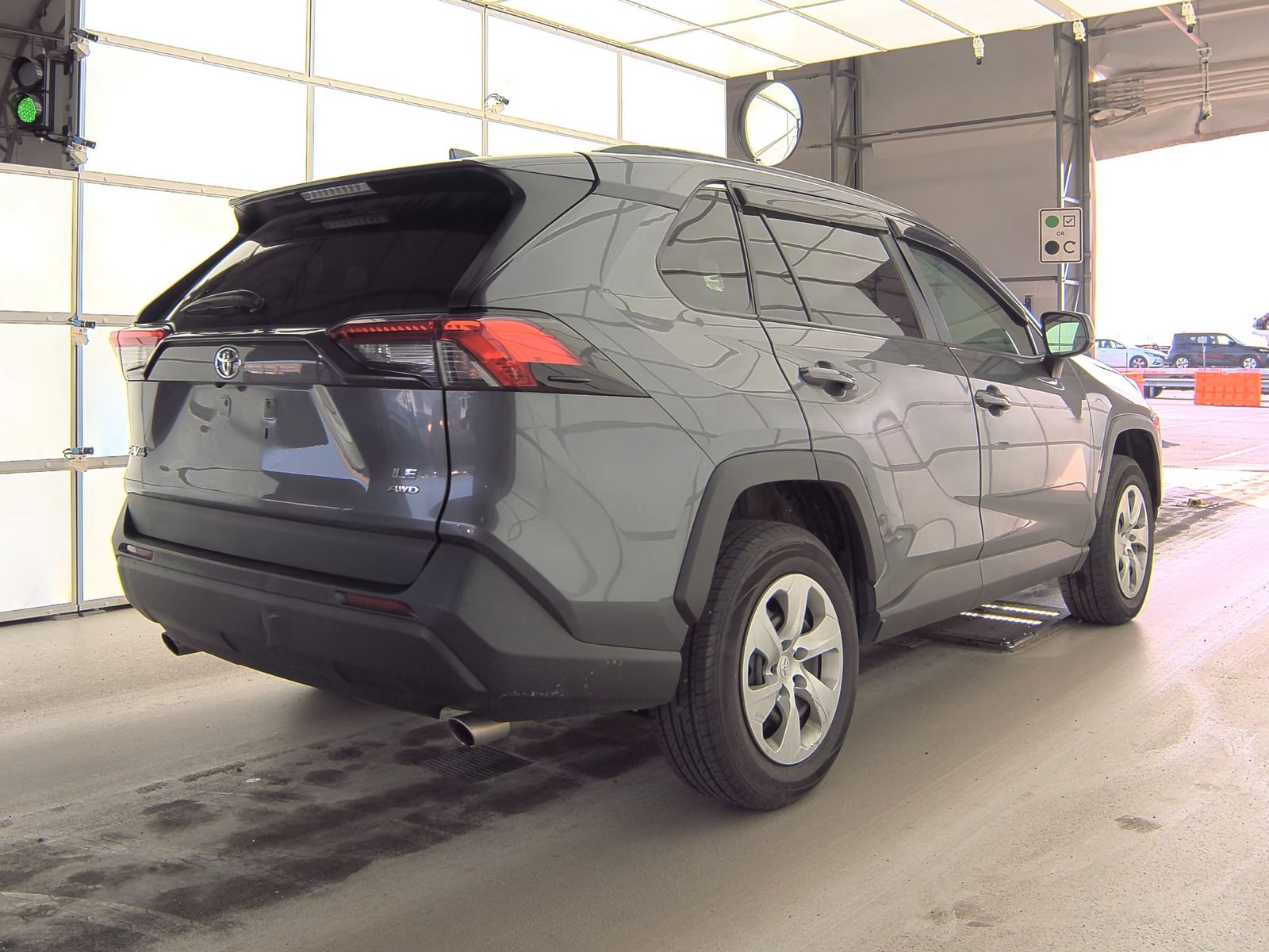 2021 Toyota RAV4 LE AWD