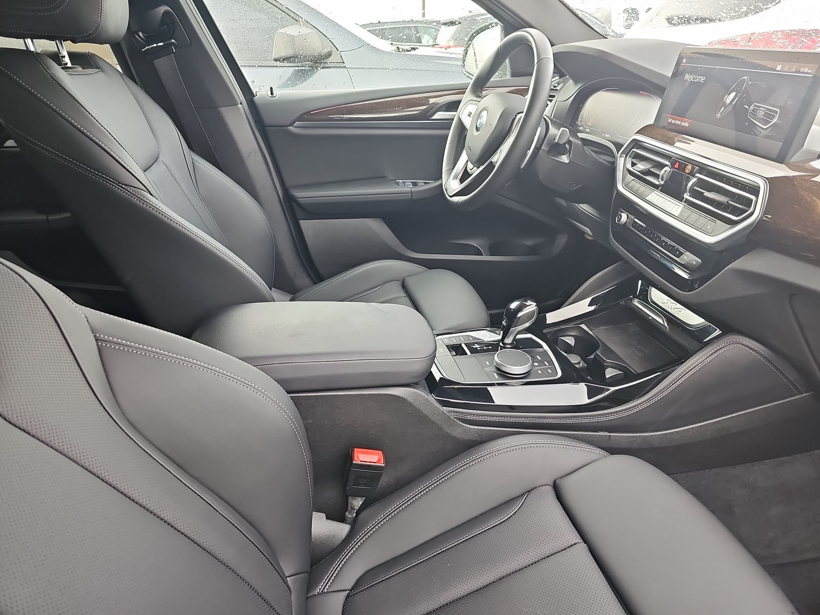 2024 BMW X4 xDrive30i AWD