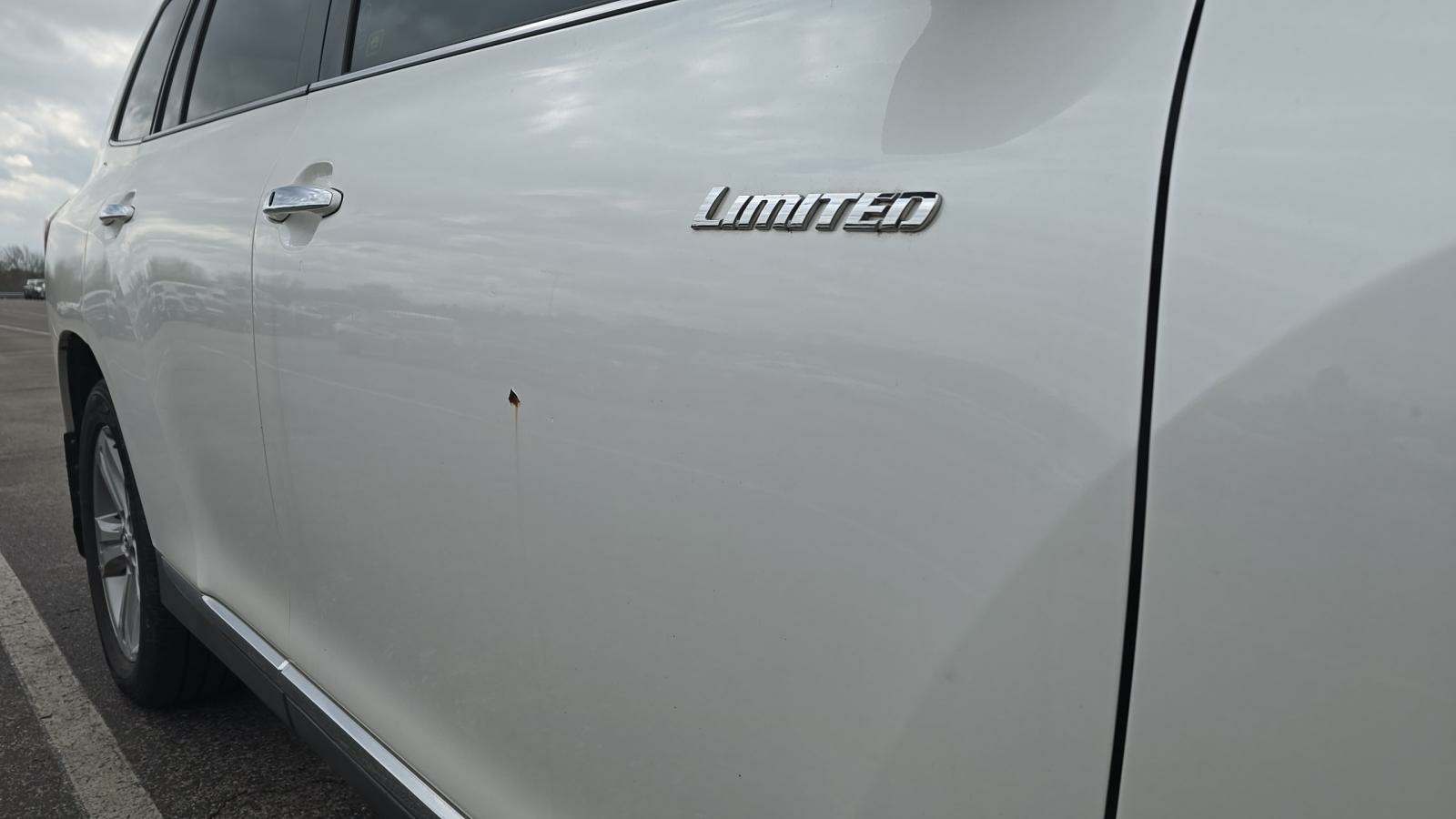 2013 Toyota Highlander Limited FWD