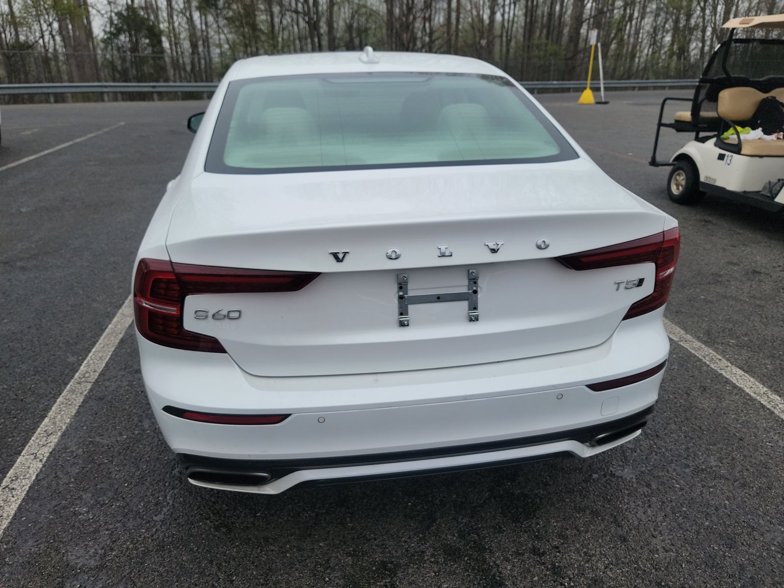 2021 Volvo S60 T5 Momentum AWD