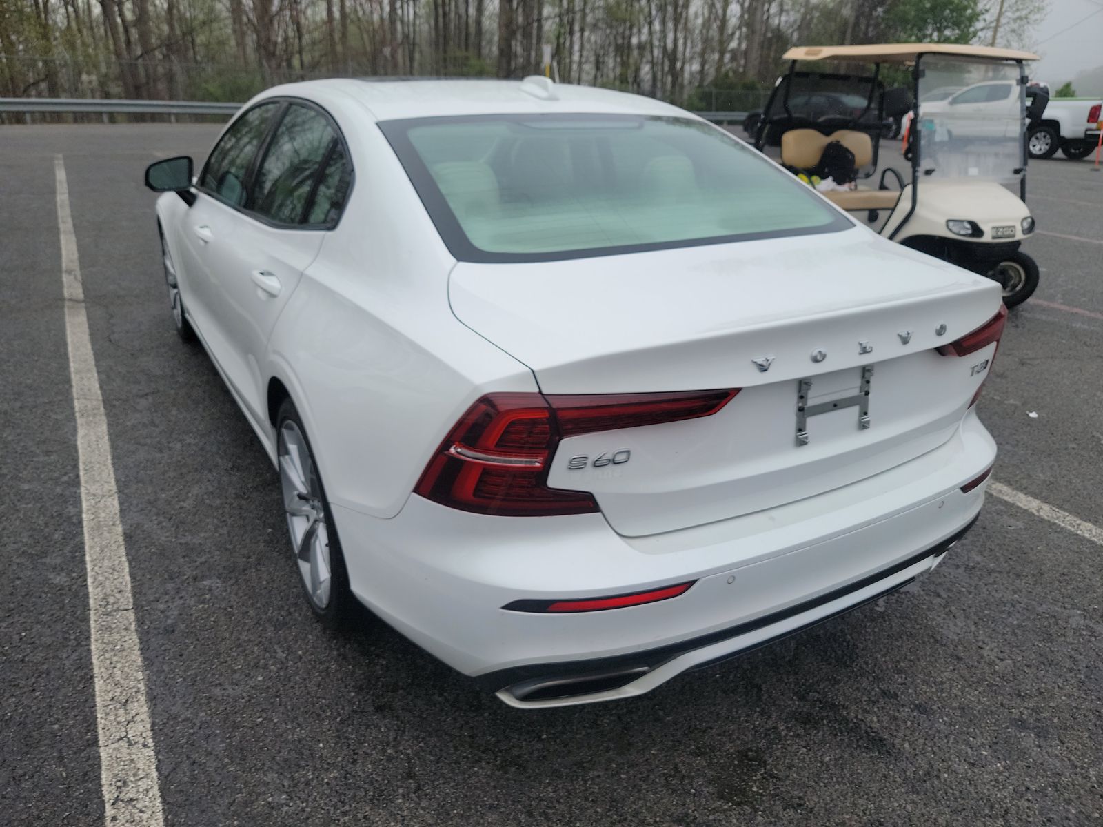 2021 Volvo S60 T5 Momentum AWD