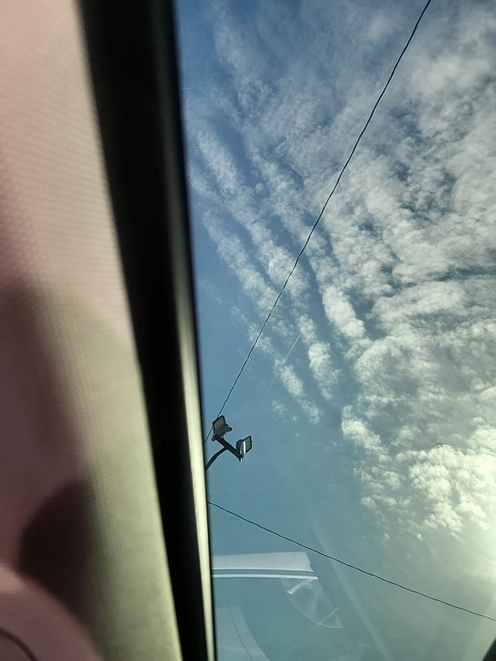 2022 Audi e-tron Premium AWD