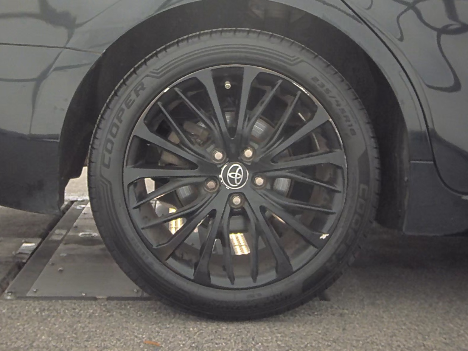 2020 Toyota Camry SE FWD