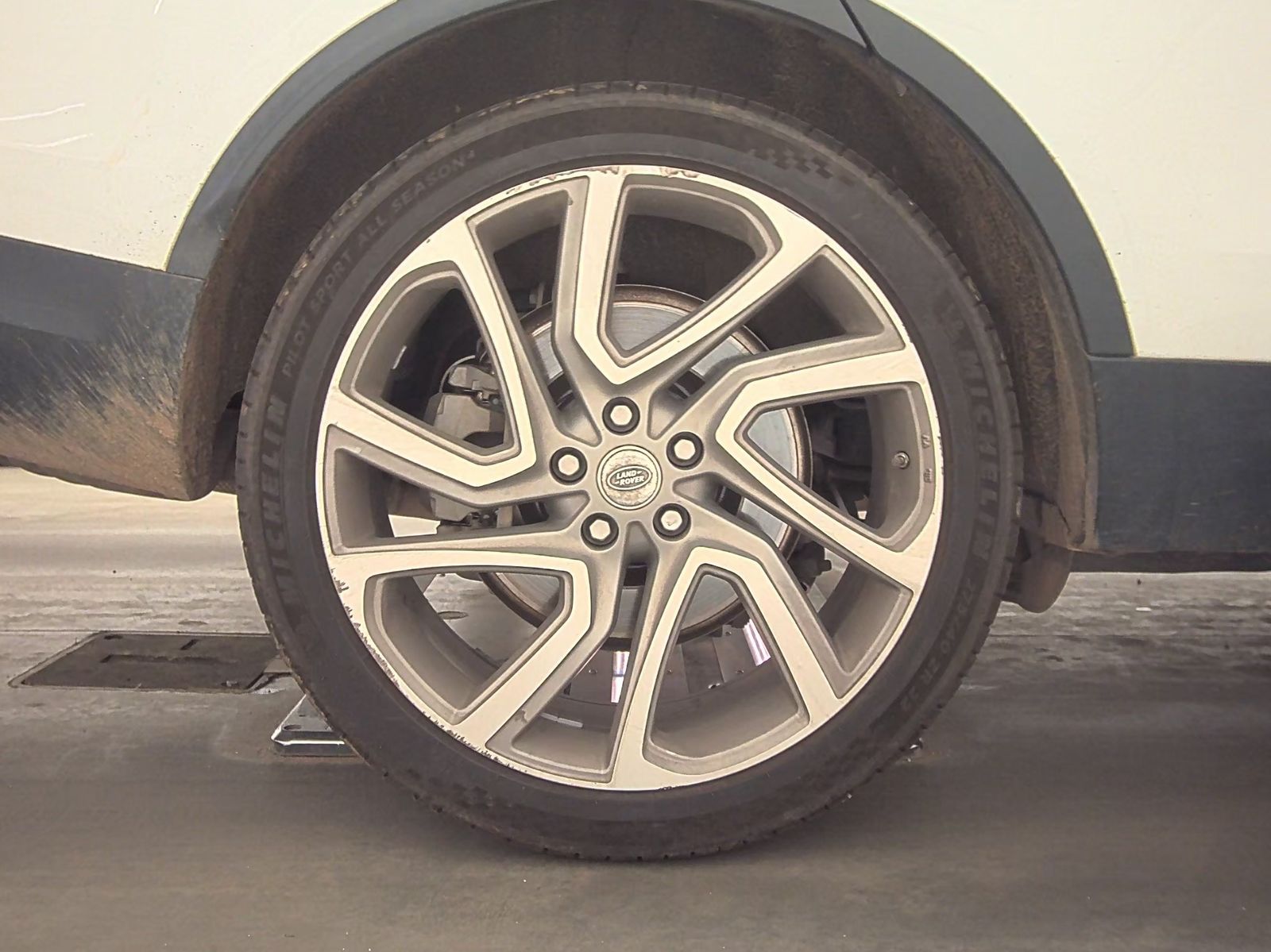 2019 Land Rover Discovery HSE AWD