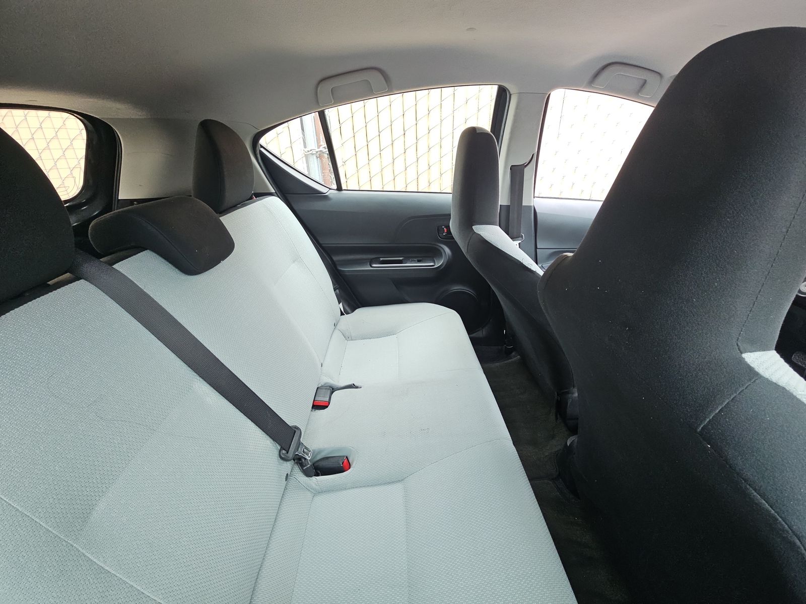 2015 Toyota Prius c One FWD