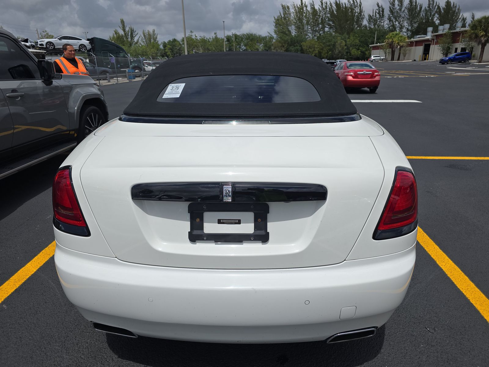 2017 Rolls-Royce Dawn Base RWD