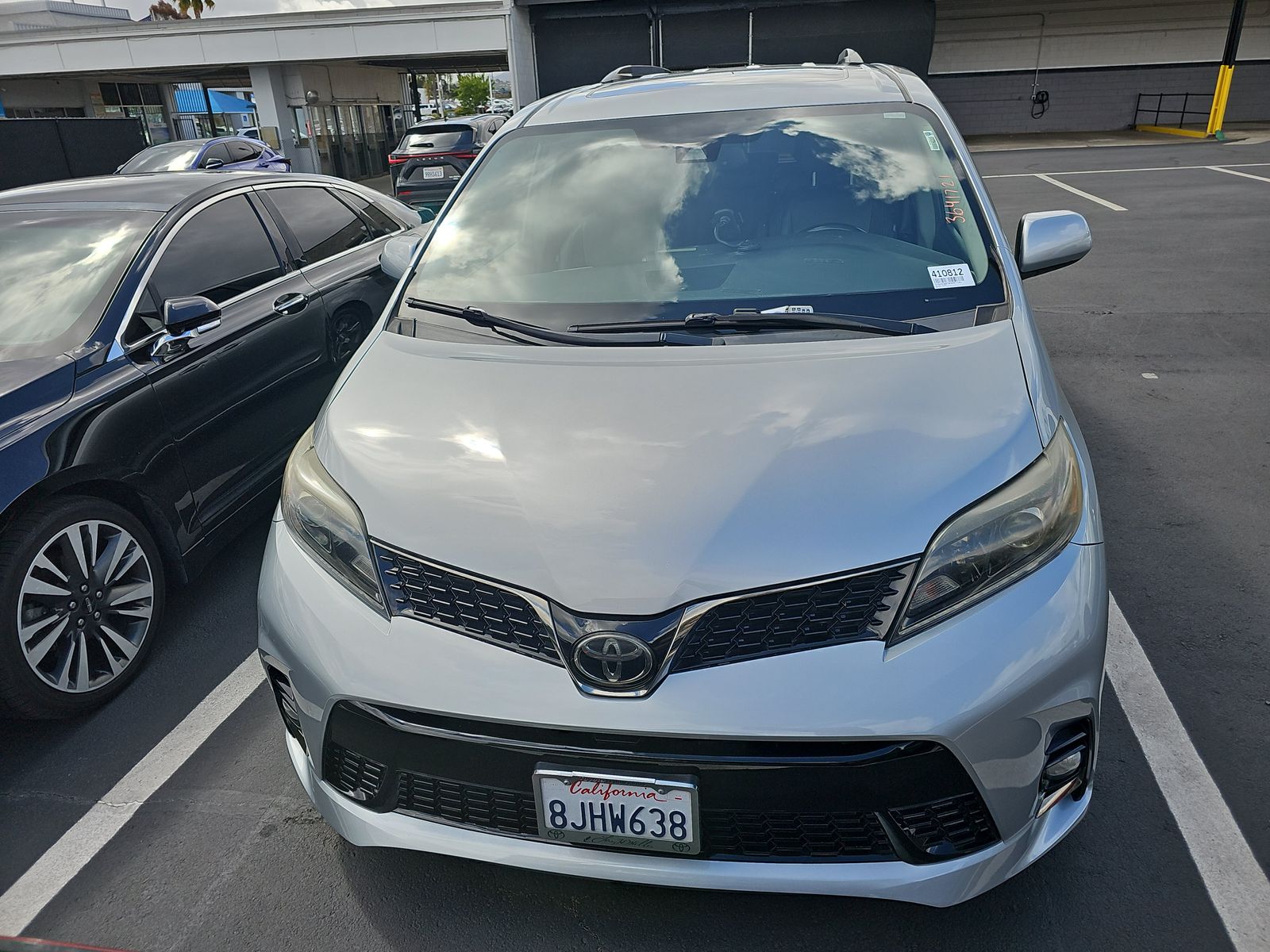 2019 Toyota Sienna SE FWD