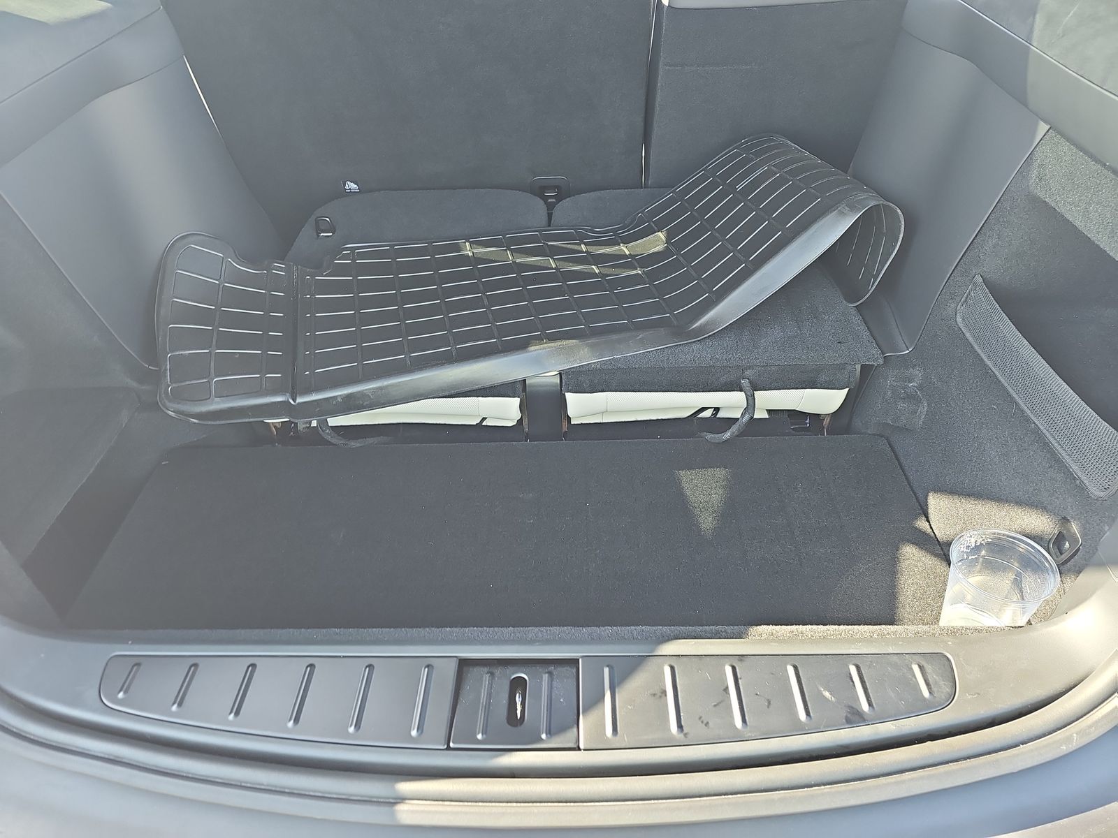 2022 Tesla Model X Base AWD