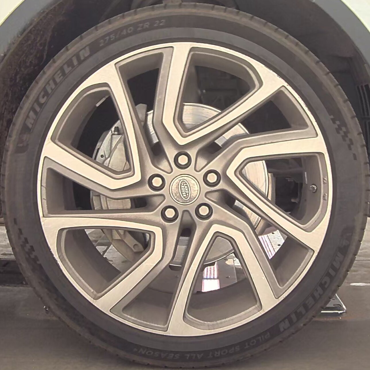 2019 Land Rover Discovery HSE AWD