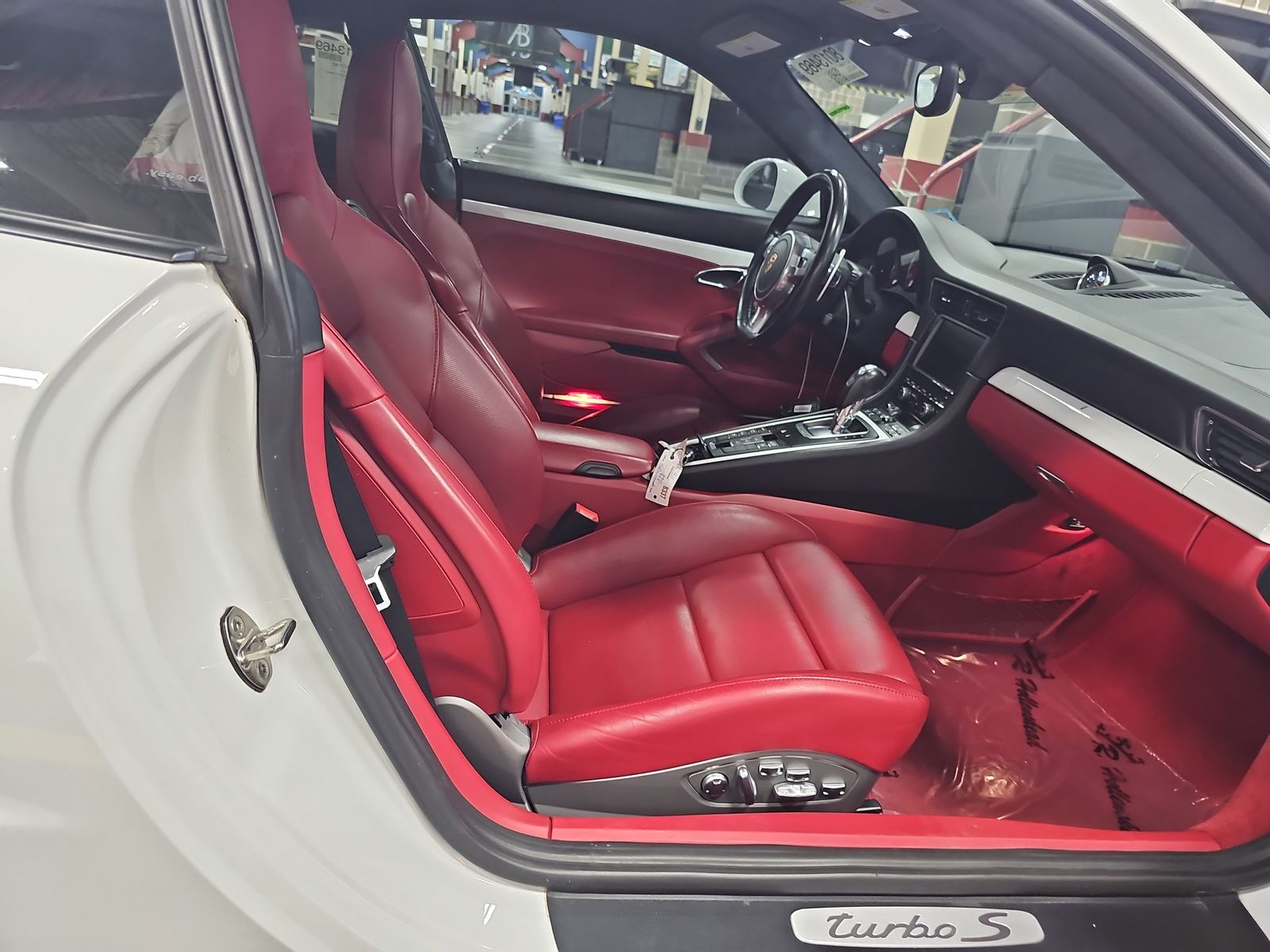2015 Porsche 911 Turbo S AWD