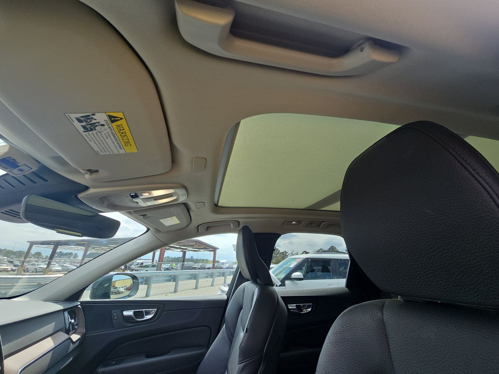2022 Volvo XC60 B5 Momentum AWD